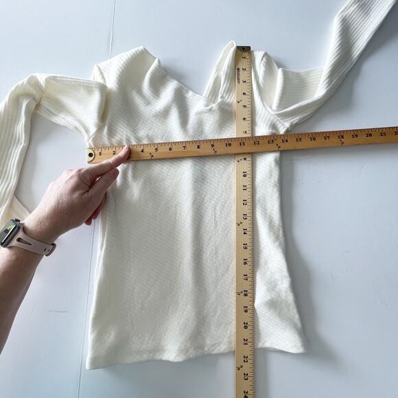 Enza Costa Women's Asymmetric Rib Knit Sweater Top NEW Size M Winter White - Picture 7 of 9